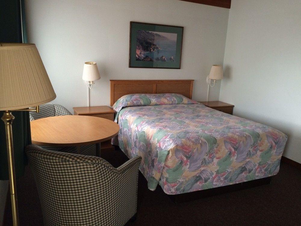 Azalea Lodge Gold Beach Bagian luar foto
