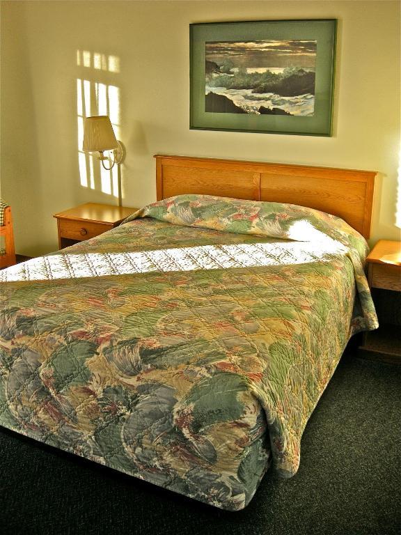 Azalea Lodge Gold Beach Bagian luar foto